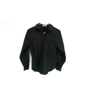 FOXCROFT LONG SLEEVE BUTTON UP SHIRT.